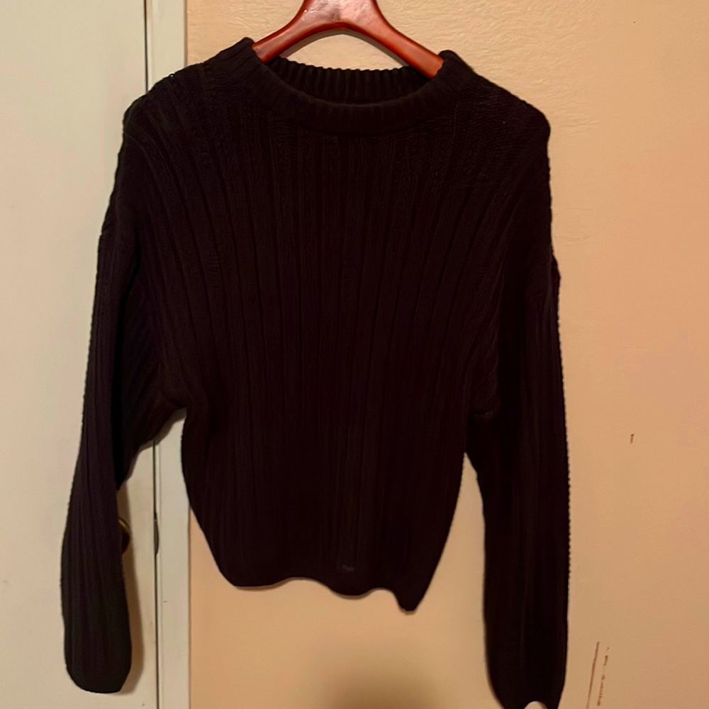 Universal Thread Goods Co. sweater